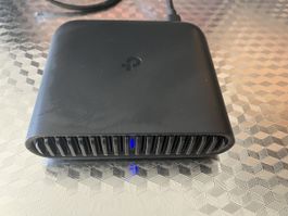 TP-Link WR1502X travel router 