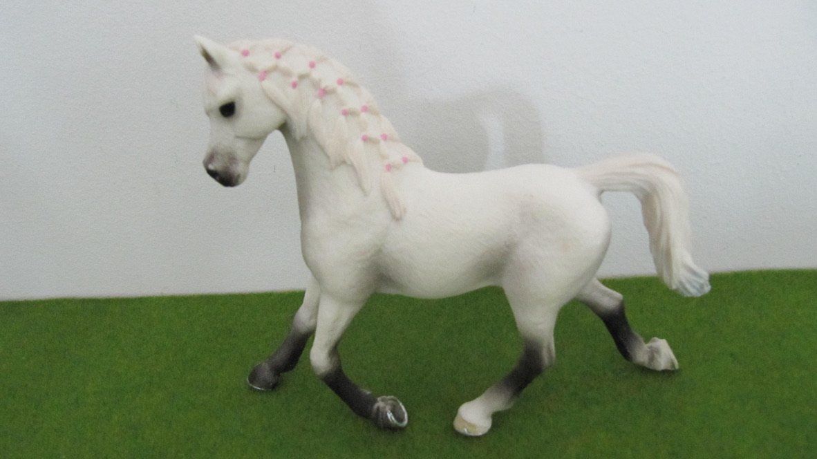 Schleich Giocattoli: Schleich Pferde Set + Pferdedecken – Usato da Brunnen venduto da Kiwiland1 3