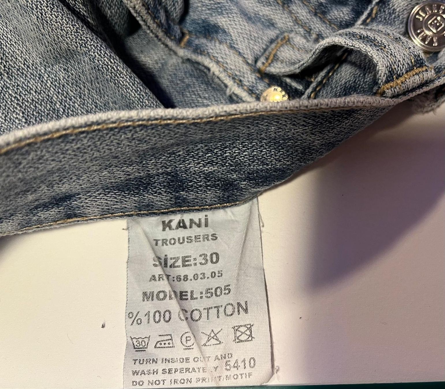 Karl Kani Jeans: Jean Karl Kani, hellblau. – Usato da Dornach venduto da mkh_8yst 3