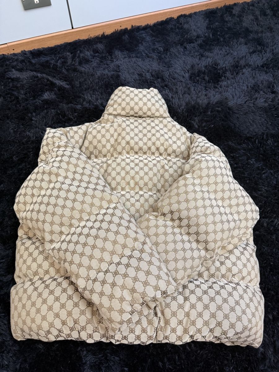 Balenciaga Vestes: Gucci x balenciaga jacket  – D'occasion à Balerna par jay_9qzs 6