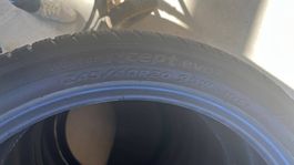 Hankook Winter I Cept Evo2 245/40R20 gebraucht 5.6 mm
