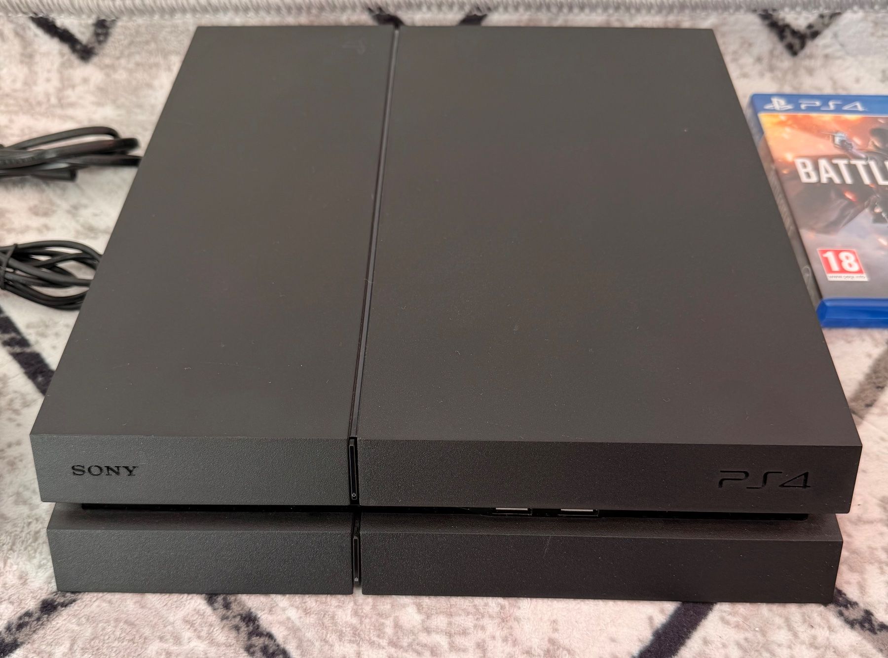 Sony Console: PlayStation 4 / 500 GB / 3 Spiele / Controller – Usato da Frenkendorf venduto da Le_Icemelon 2