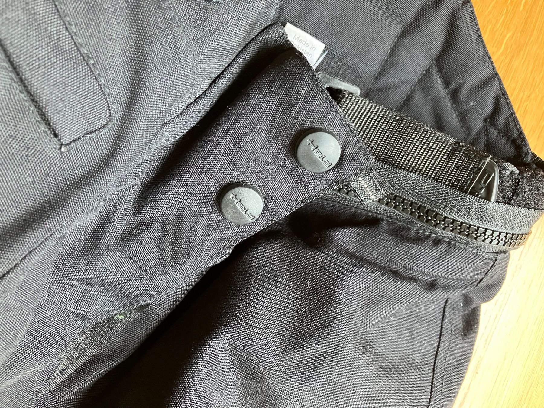 Held Hosen: Held Motorradhose mit Gore-Tex-Membran – Gebraucht aus Münchenbuchsee von nbp85 3