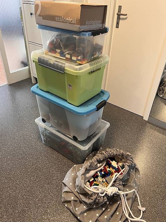 Lego Kit di costruzioni: Lego Konvolut ca. 20kg – Usato da Gümligen venduto da Tbemuan