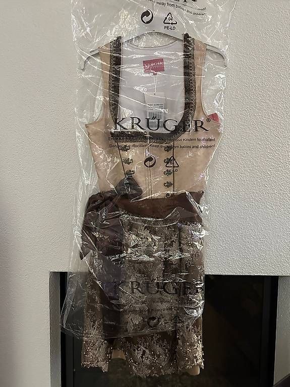 Krüger Vestiti: Krüger Dirndl – Usato da Mellingen venduto da sam_2zxk 1