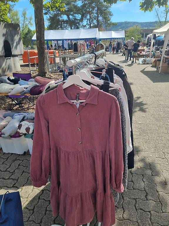 Gonne: Herbst/Frühlings Röckli Grösse S – Nuovo e nell'imballaggio originale da Maisprach venduto da Mel050 1