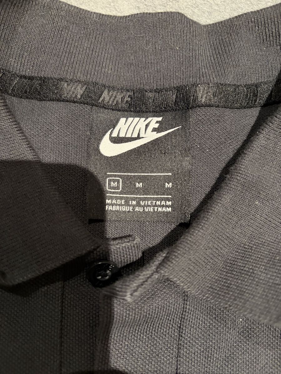 Nike Magliette Polo: Nike Polo T-Sirt Gr M – Usato da Frauenkappelen venduto da SSCN01 2
