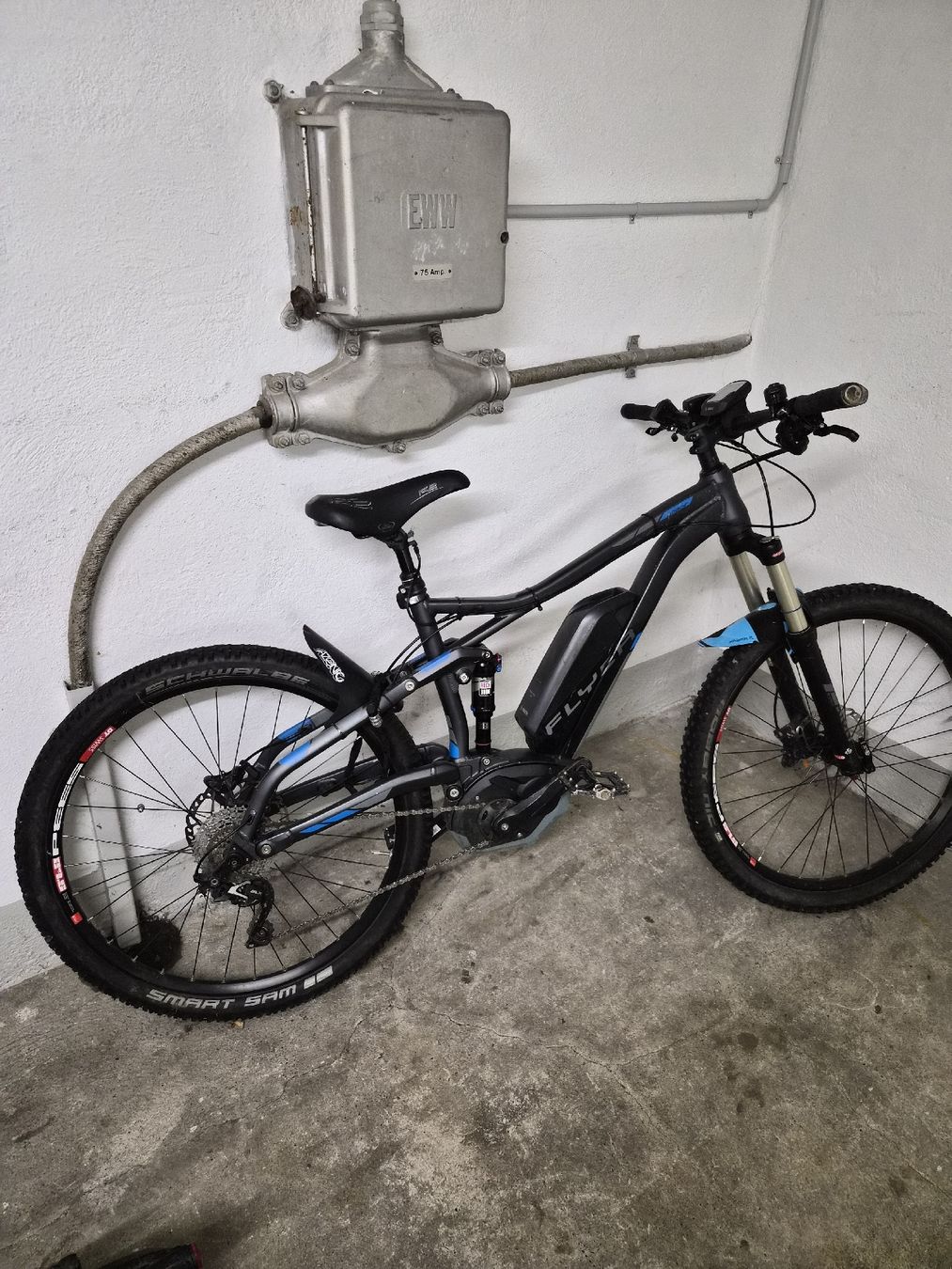 Flyer Biciclette: Flyer E-Bike Fully, Bosch CX – Usato da Winterthur venduto da CelebreSteve
