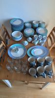 Geschirr Set (Teller Besteck Pfannen)