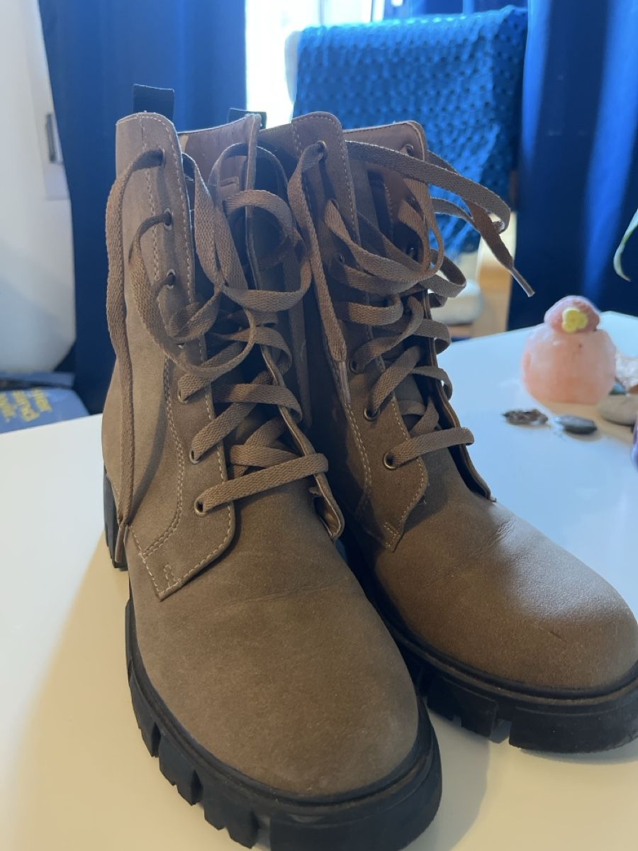 Chaussures femmes: Boots – Neuf (Voir description) à Kandersteg par s_ehr 1