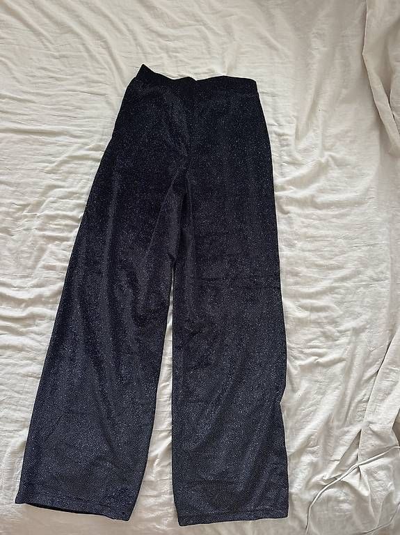Pantaloni: Pantaloni brillantinati  – Nuovo e nell'imballaggio originale da Vacallo venduto da zoe_227m 1