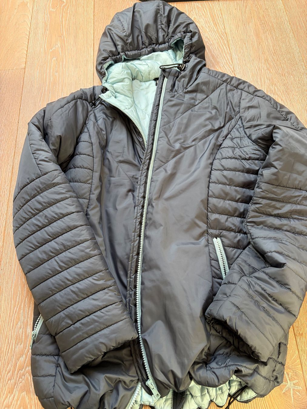 Mamalila Vestes: Tragejacke dunkelblau mint – D'occasion à Zofingen par ubu_bng7