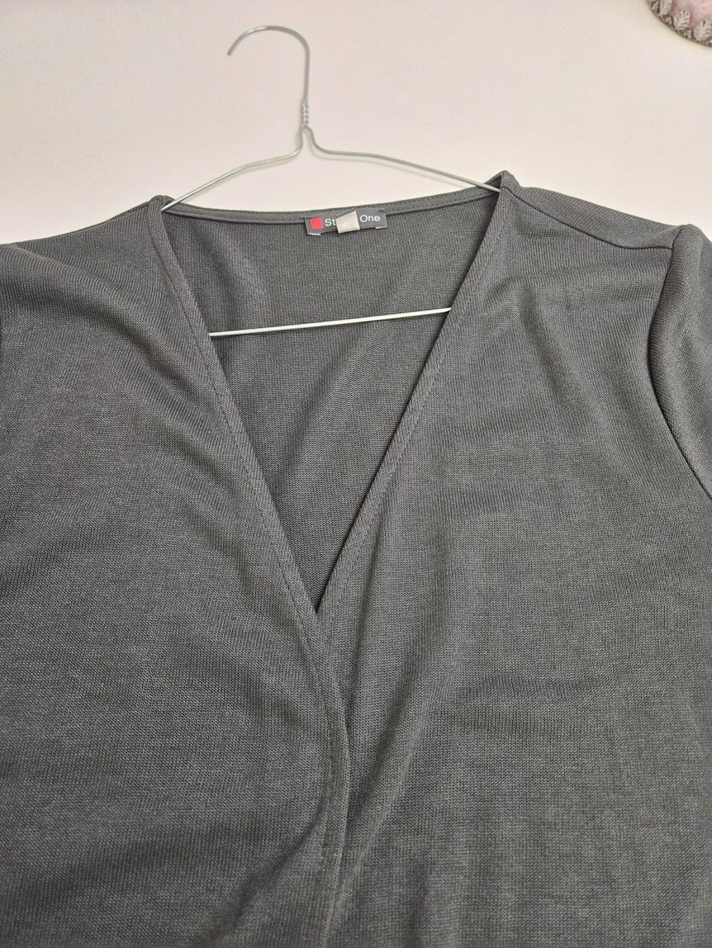Giacche: Strickjacke, Street One – Nuovo (secondo la descrizione) da Wiesendangen venduto da Sinhuk 2