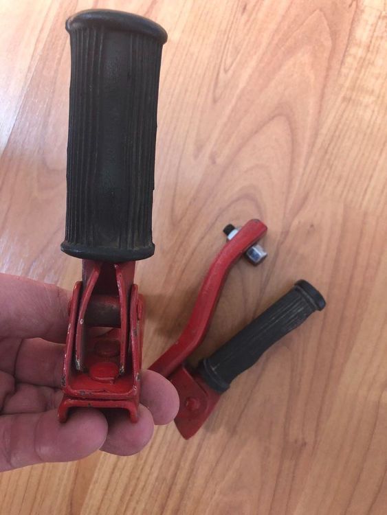 Support Cale-pied Arrière Gauche Moto Guzzi 1100 California 1994-1997 - Réf 116