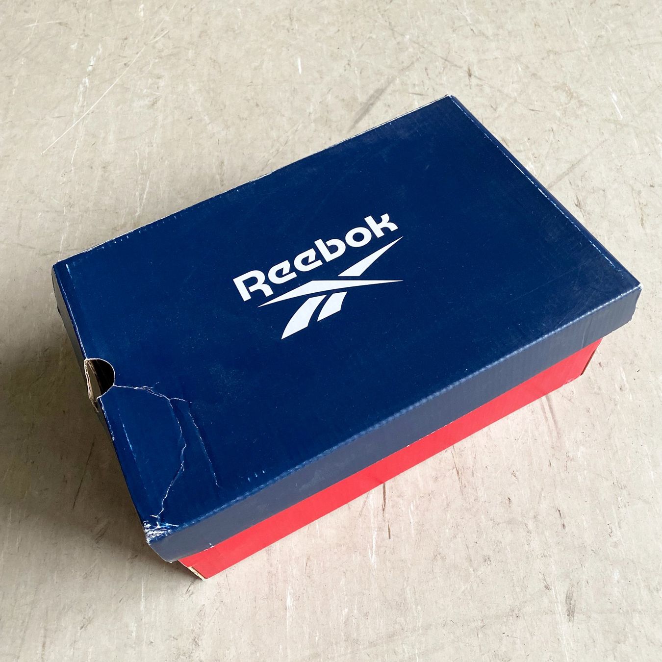 Reebok Damenschuhe: NEU Reebok Leder Turnschuhe Sneakers – Neu und originalverpackt aus Bern von lolapennt 2
