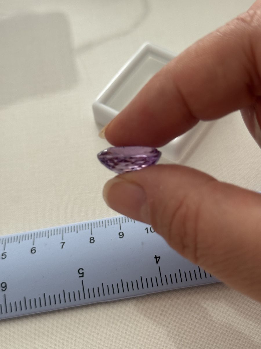 Pierres précieuses: Edelstein: Amethyst aus Bolivien – Neuf avec emballage d'origine à Muttenz par einfach-schoen 1