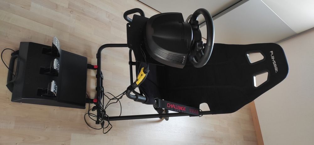 Playseat challenge thrustmaster tmx hot sale