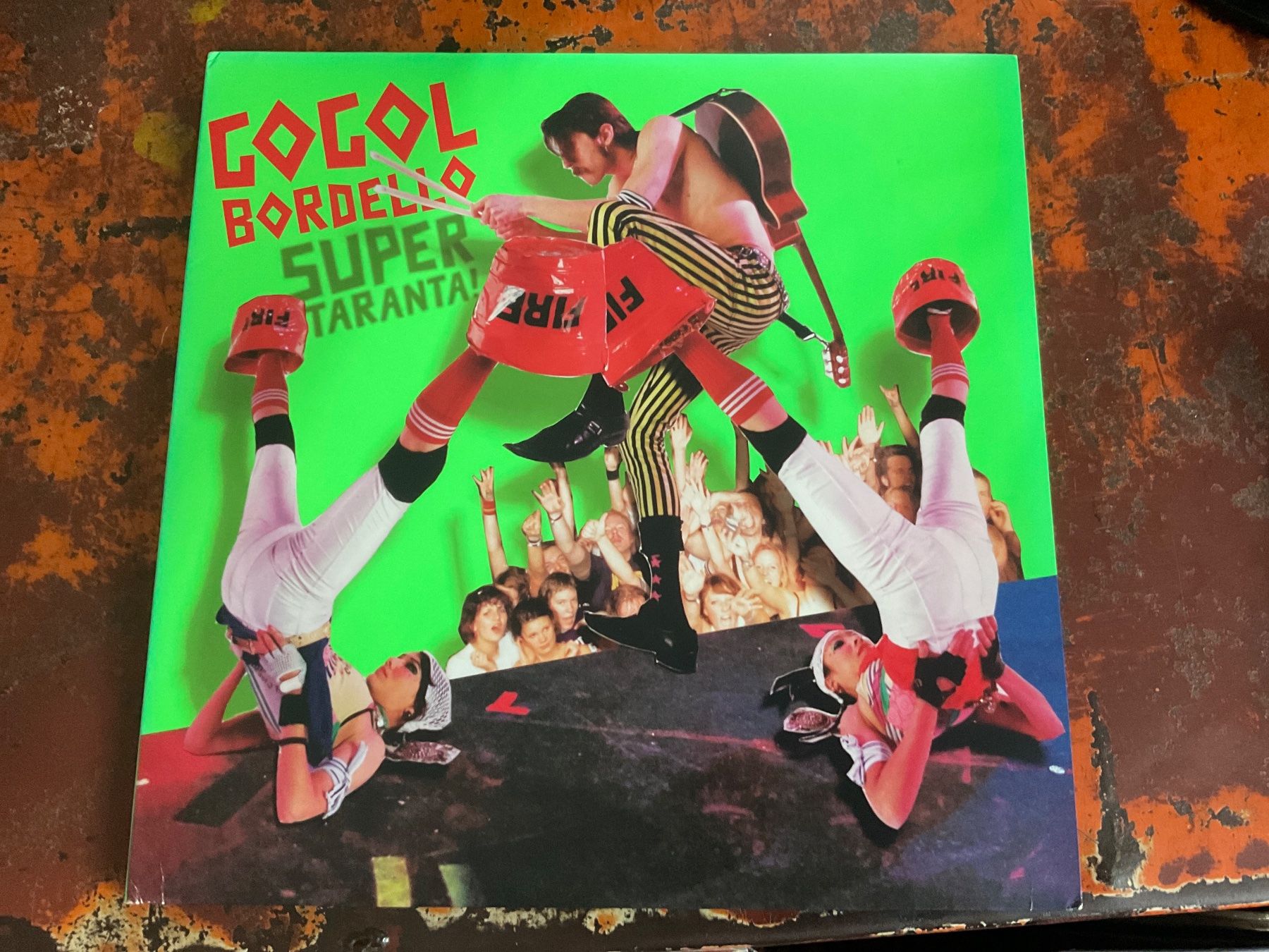 Dischi in vinile: Gogol Bordello Super Taranta US  2LP – Usato da Delémont venduto da vinylfreak01
