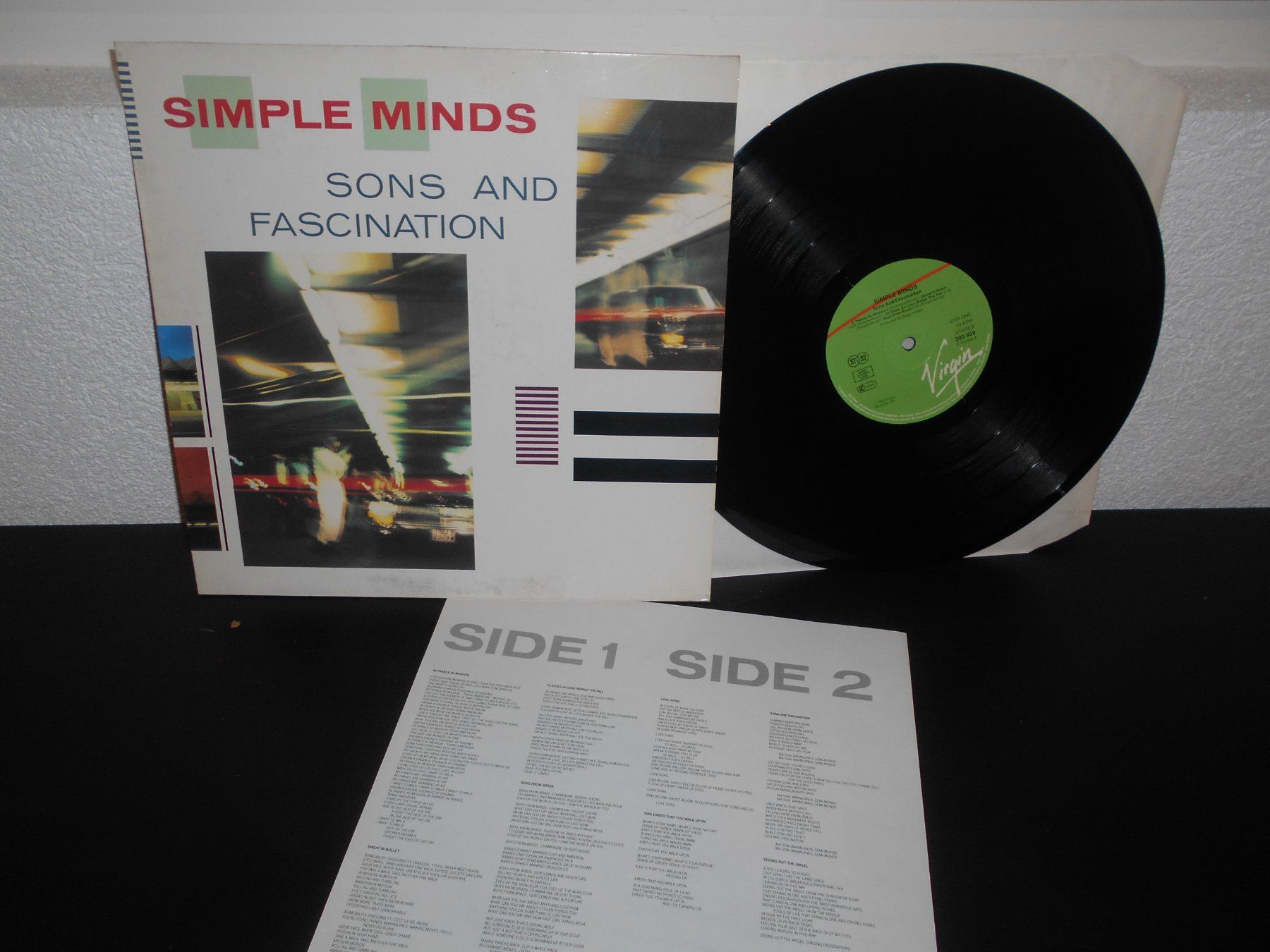 Dischi in vinile: Simple Minds – Sons And Fascination / 1981 – Usato da Aarberg venduto da witchhunter01