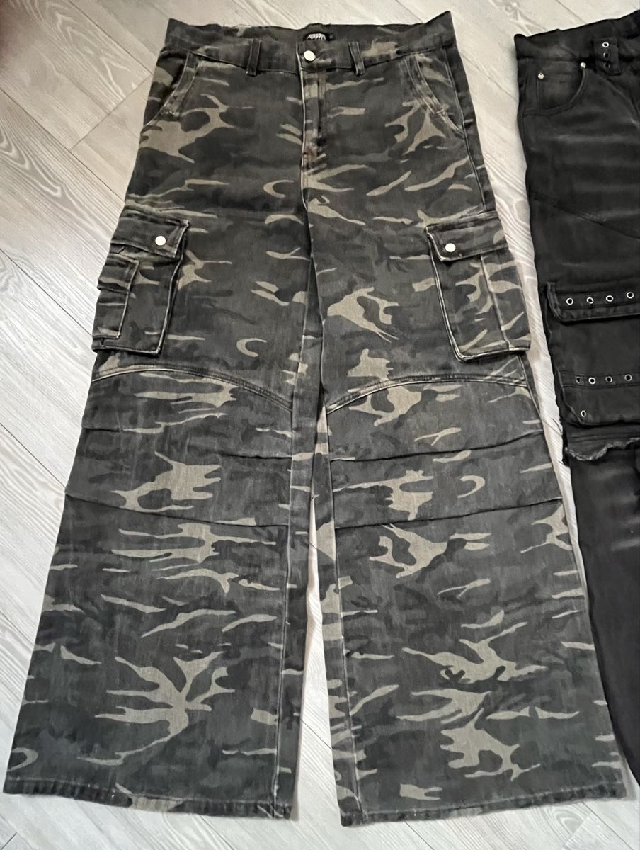Jeans: NEU 2x Cargo Hosen Grösse 36 Inch – Nuovo e nell'imballaggio originale da Würenlos venduto da a-tiger 1