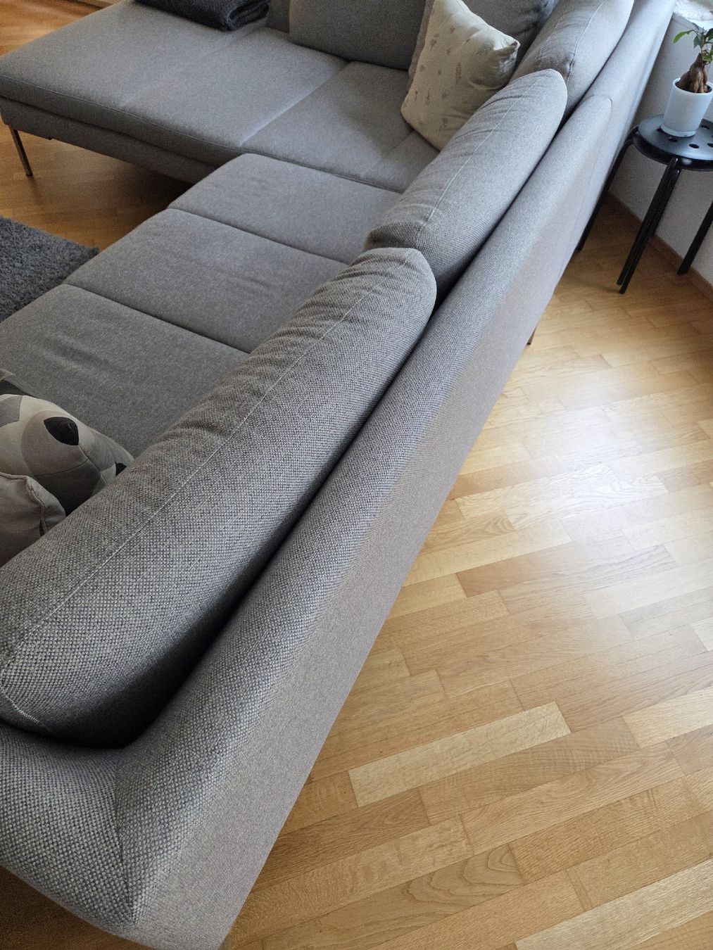 Livique Divani: Ecksofa hellgrau, Stoff - sehr guter Zustand – Usato da Luzern venduto da Meeelanie 2