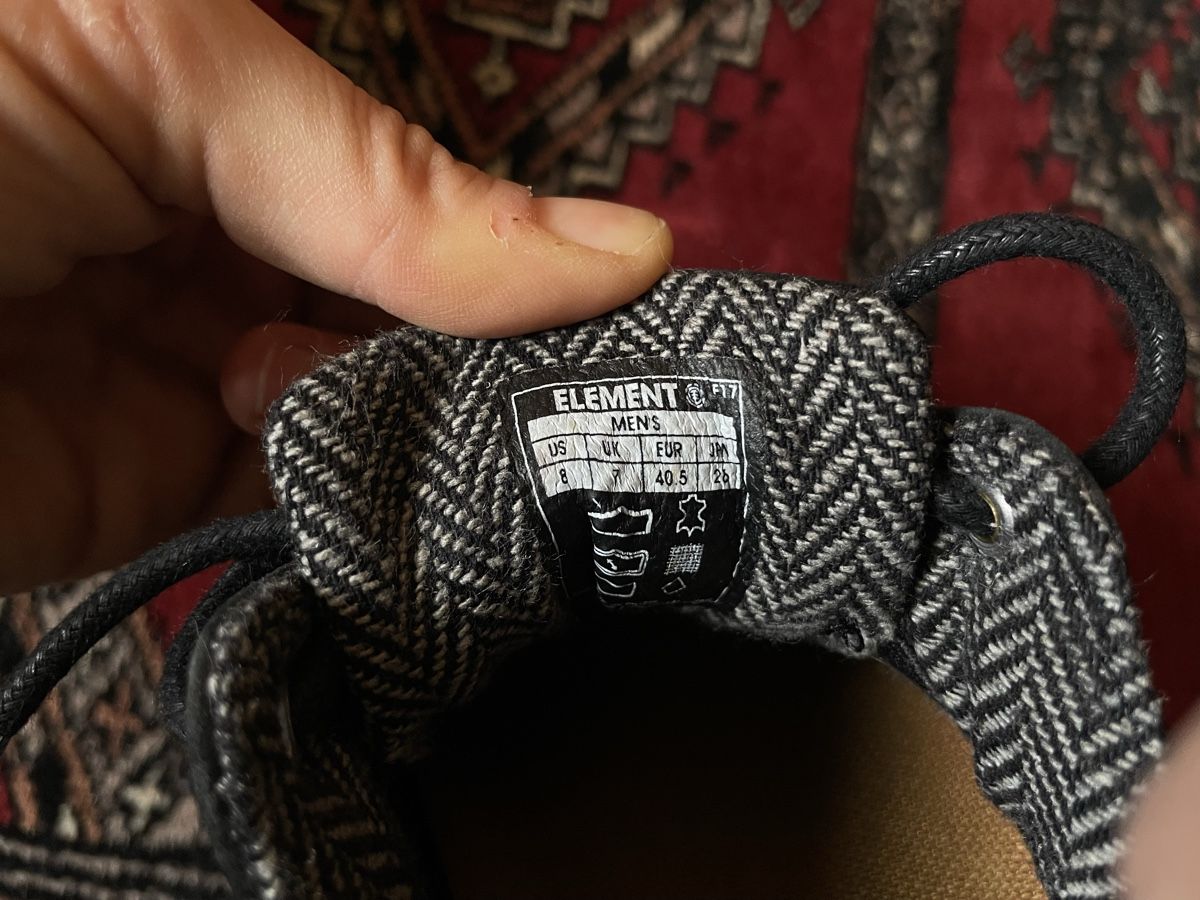 Element Scarpe da uomo: Schwarze Element Schuhe, Grösse 40.5 – Usato da Zürich venduto da katidust 3