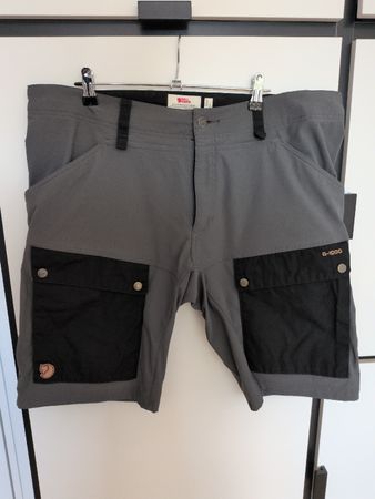 Fjällräven Shorts G-1000 grau schwarz Grösse EU 54 Herren