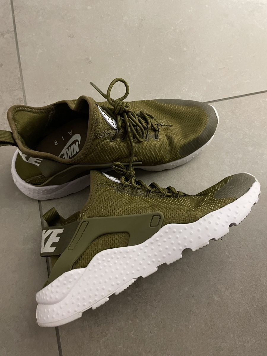 Nike Herrenschuhe: Nike Sneakers – Neu (gemäss Beschreibung) aus Zunzgen von mel_y6w2 1