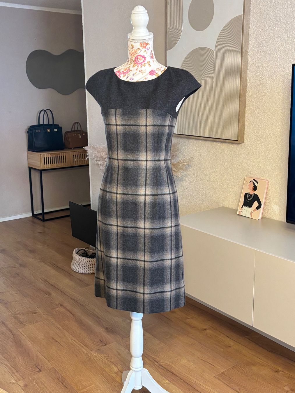 Max Mara Kleider: Max Mara Weekend Cocktailkleid Lanawolle – Gebraucht aus St. Margrethen SG von dijanaO 2