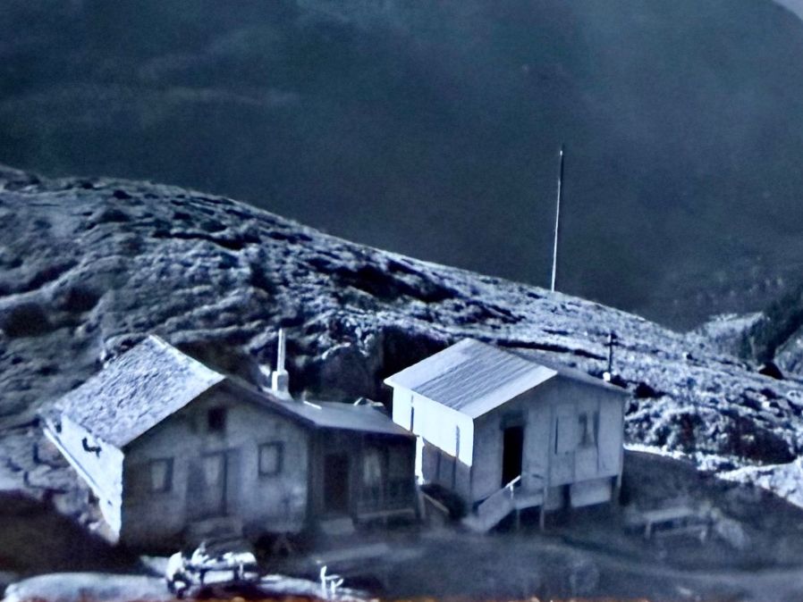 Cartoline postali: Finhaut - Col de La Gueulaz - Cabane 1963 – Usato da Lutry venduto da Ediego 1