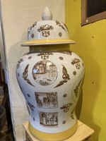 Toussi Court Vase