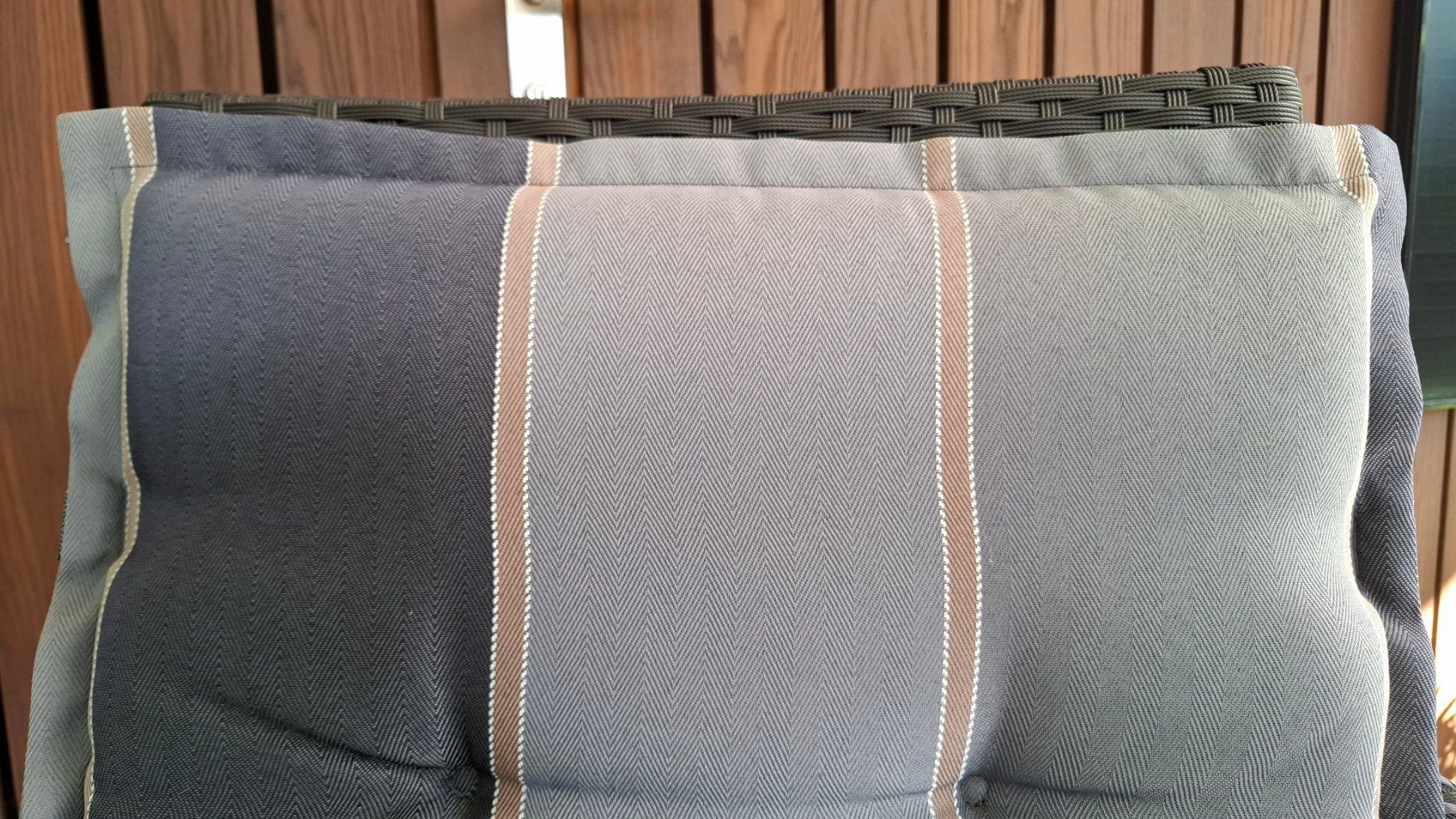 Tische: Gartentisch mit 2 Stühlen Polyrattan Glasplatte – Gebraucht aus Wädenswil von mmm435 4