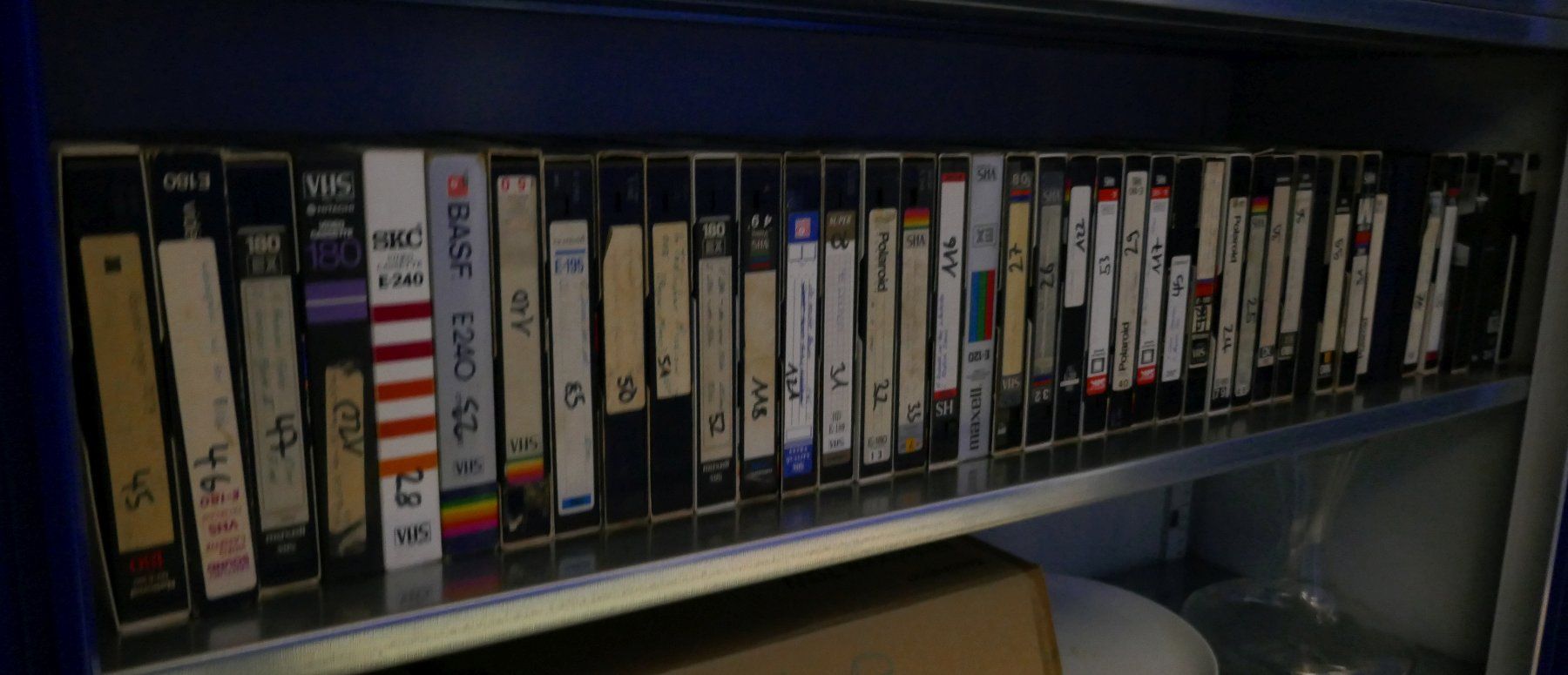 Alle VHS: Grosse Menge VHS-Kassetten – Gebraucht aus Wenslingen von FairlightCMI