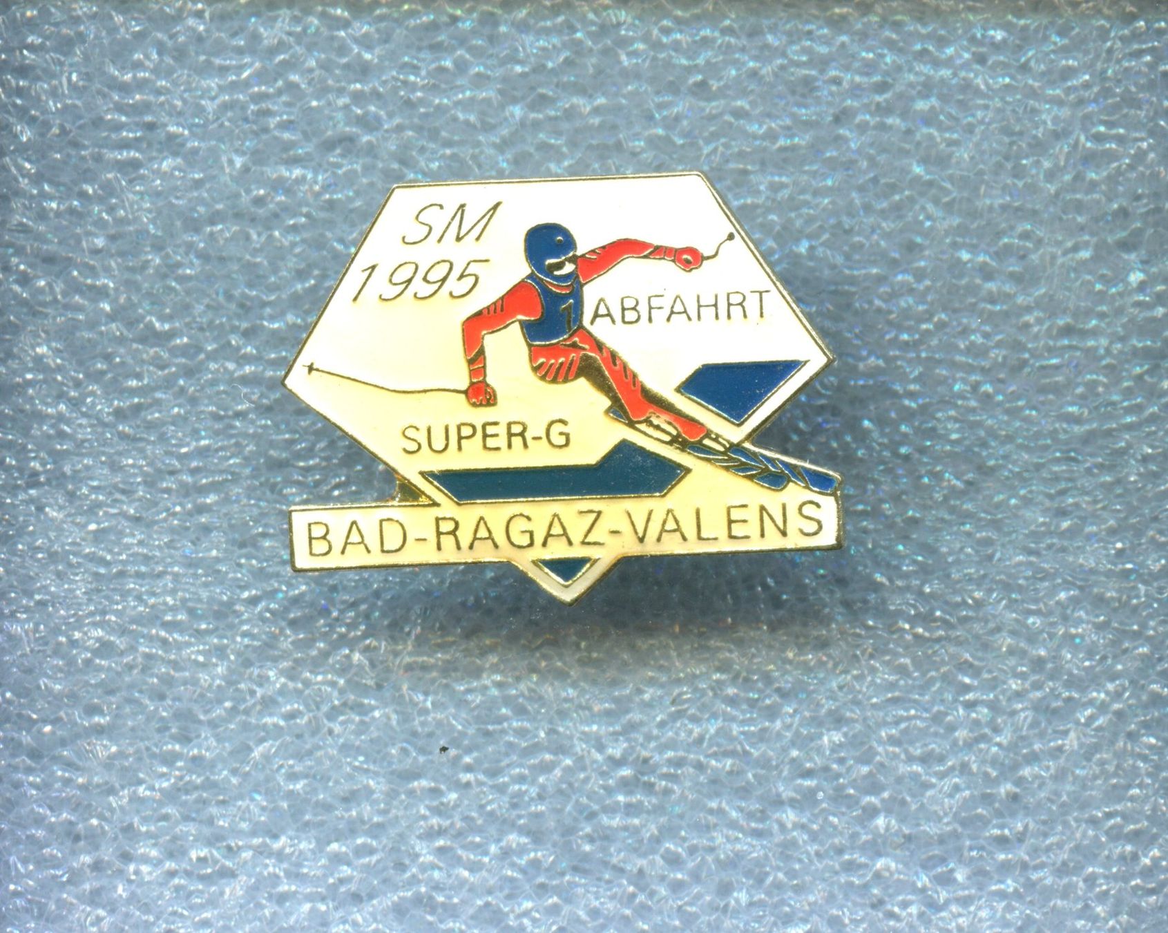 Placchette & Badge: SM ABFAHRT SUPER-G  1995 – Usato da Winterthur venduto da Sammleroase