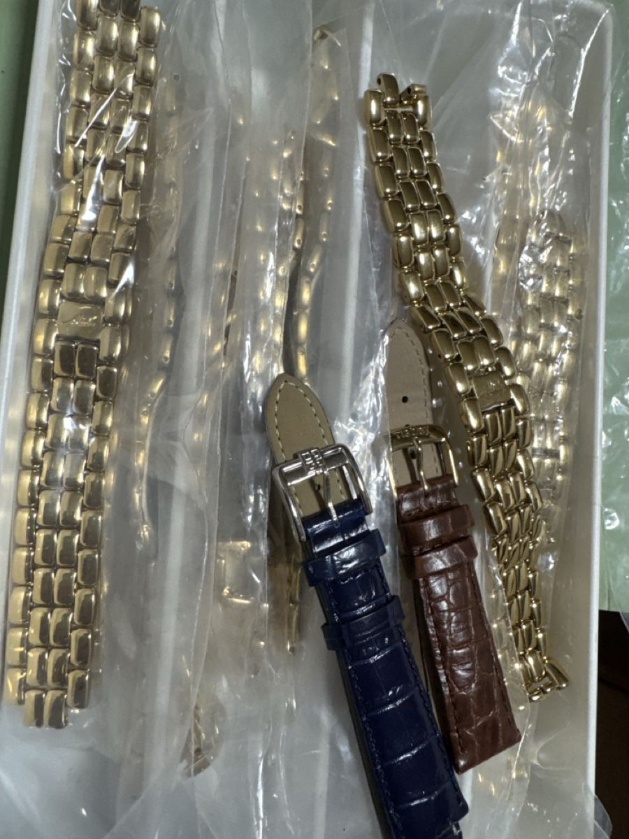 Mido Bracciali & Braccialetti: 15 bracelets MIDO Neufs 20 mm – Nuovo e nell'imballaggio originale da La Chaux-de-Fonds venduto da lida2005 5