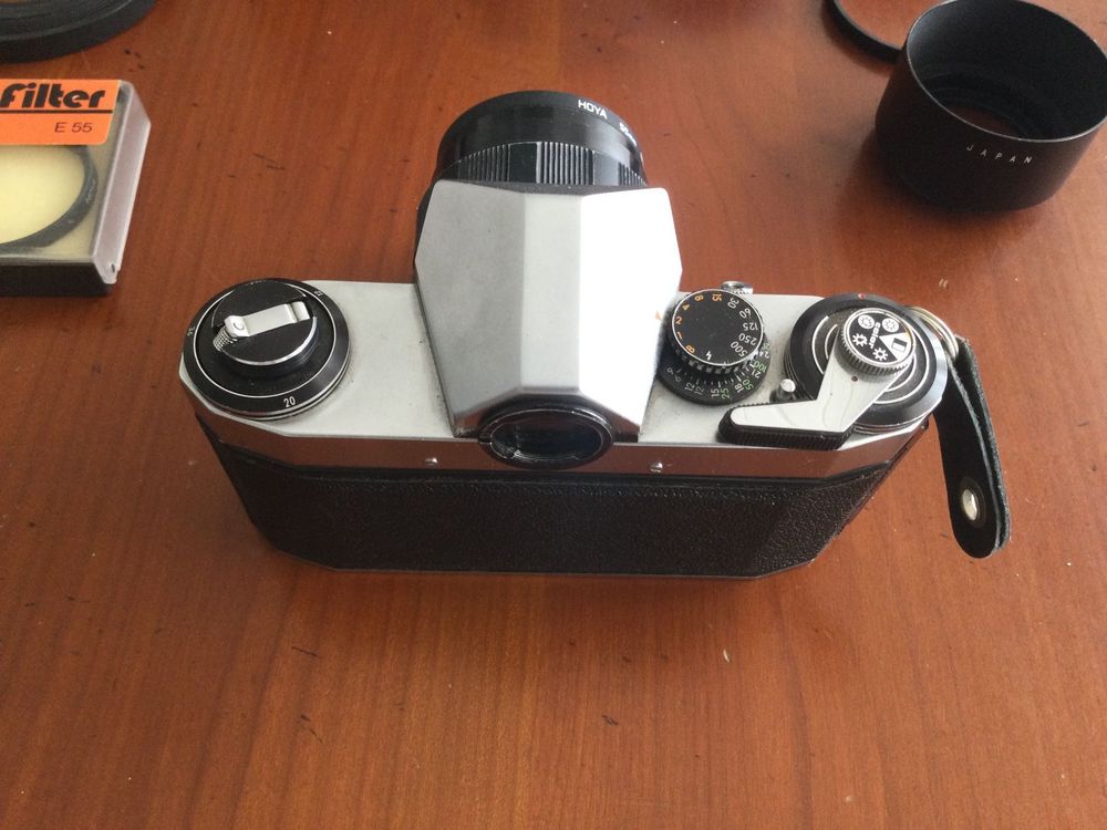 Appareil Photo Reflex Praktika Super TL 35mm - Allemand - Pour Pièces Ou Réparation (HS)