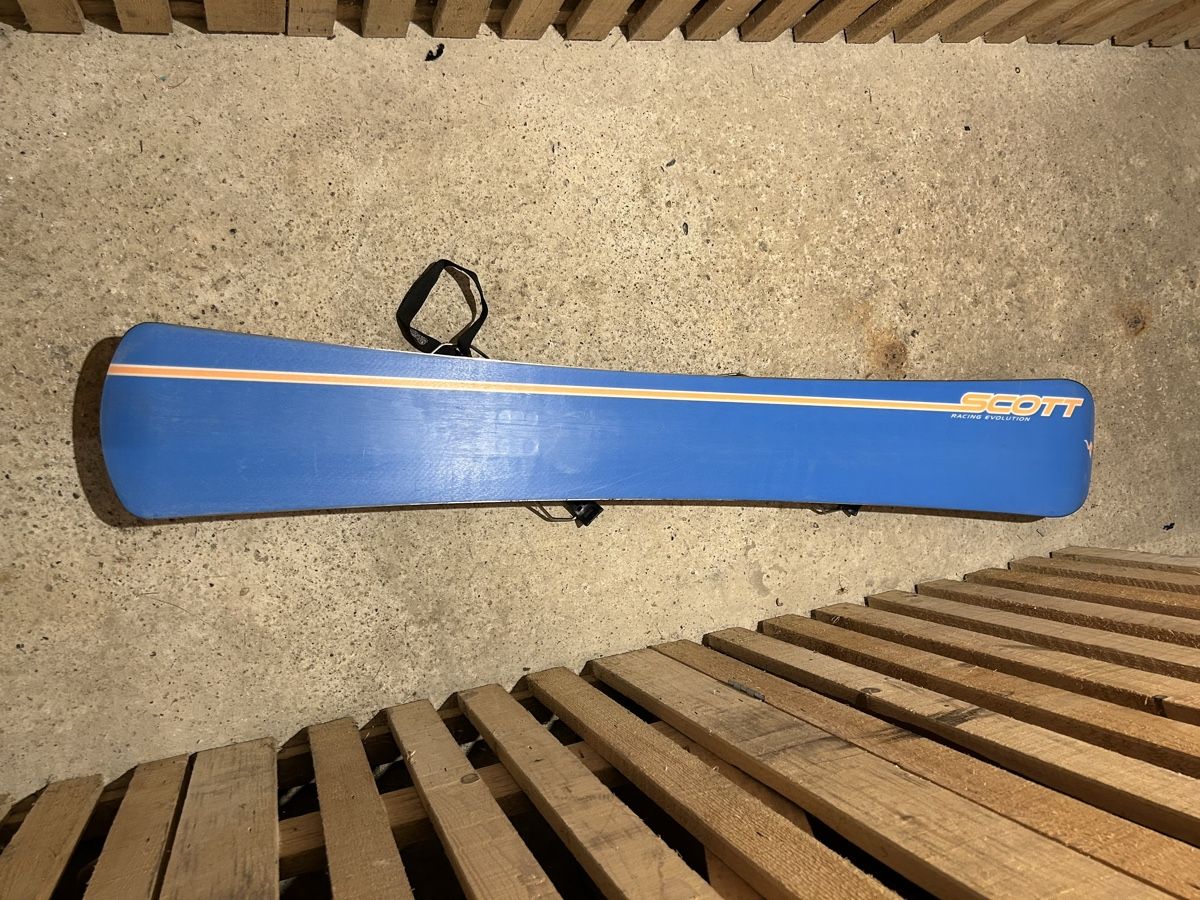 Boards: Snowboard SCOTT Strike – D'occasion à Bevaix par pel_yw5v 2
