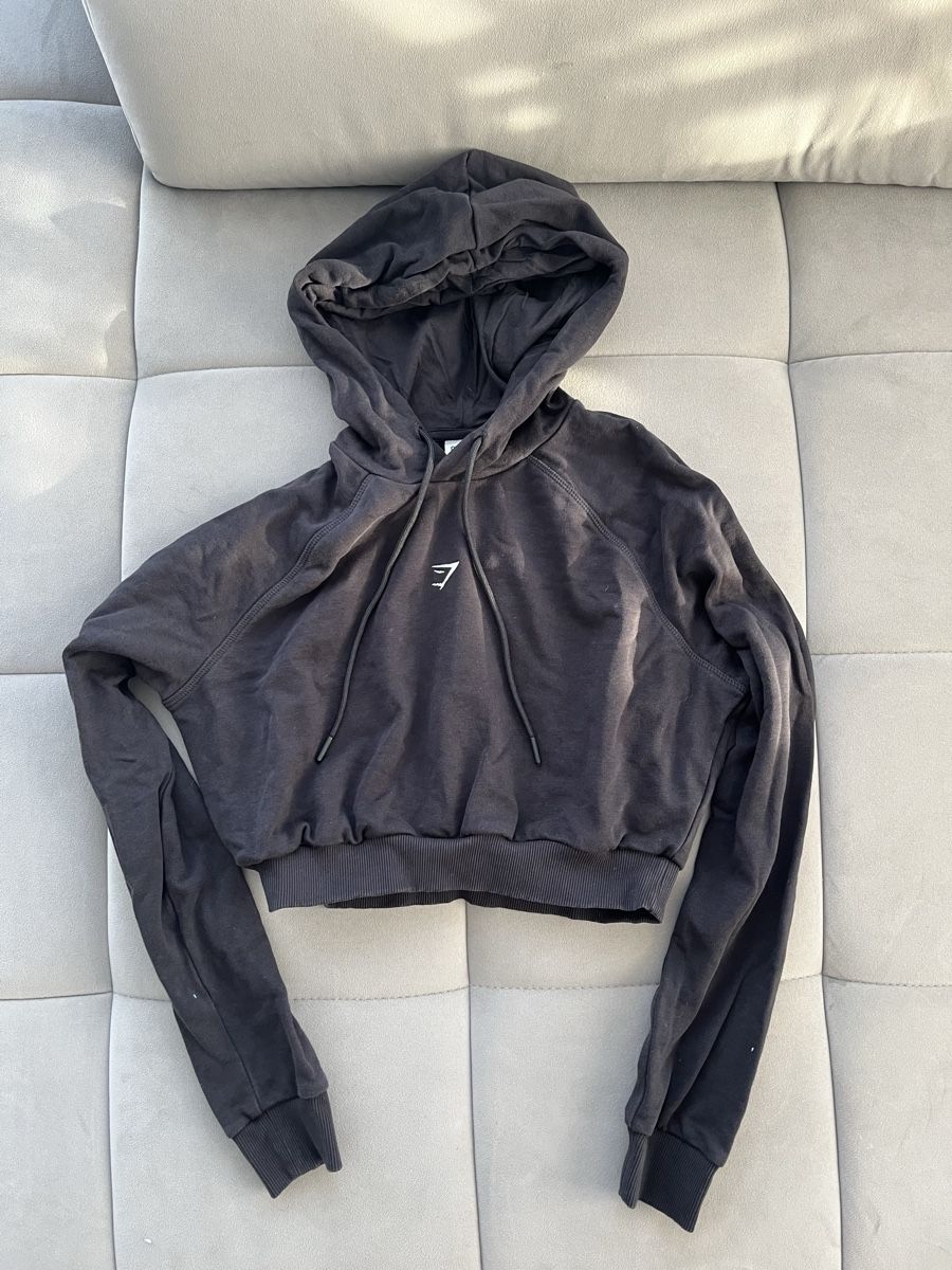Gymshark Pullover & Sweatshirts: Gymshark Hoodie – Gebraucht aus Grenchen von rahel_98