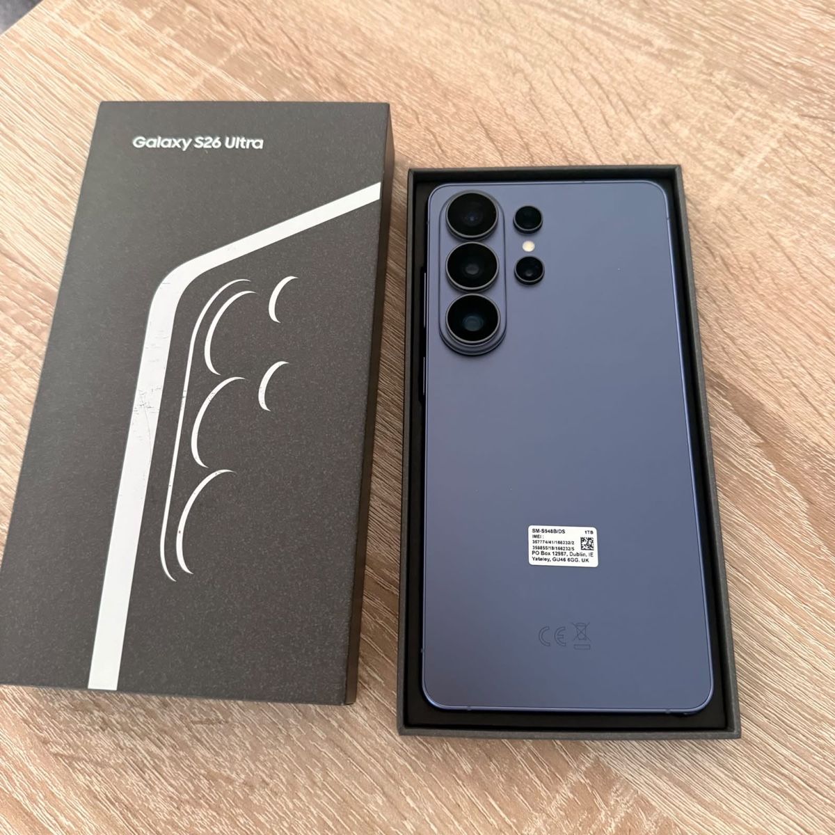Samsung Telefoni cellulari / Smartphones: Samsung galaxy 26 ultra – Nuovo e nell'imballaggio originale da Kloten venduto da lae_w768 4