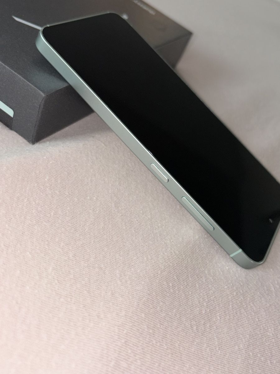 Samsung Telefoni cellulari / Smartphones: Samsung Galaxy S25 / Mint / 256GB / ab CHF 1.00.- – Usato da Urdorf venduto da YannisW. 4