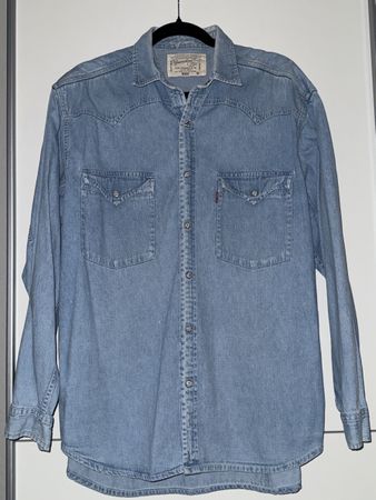 Levi Strauss Jeanshemd blau Grösse M (Gross geschnitten)