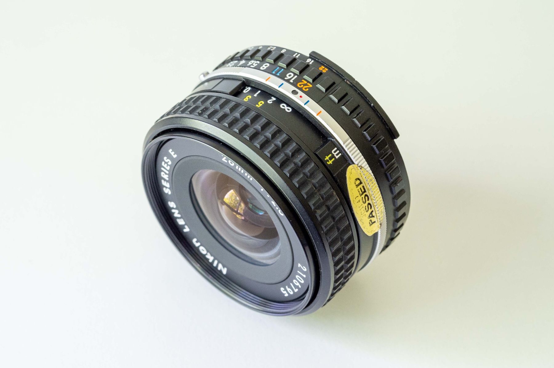 Nikon Objectifs: Nikon Weitwinkel 28mm f2.8 AIS / Serie E 2. Gen – D'occasion à Schwerzenbach par floridan 3