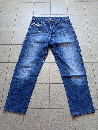 Diesel Jeanshose / W33 x L30 / Blau / Top Zustand!