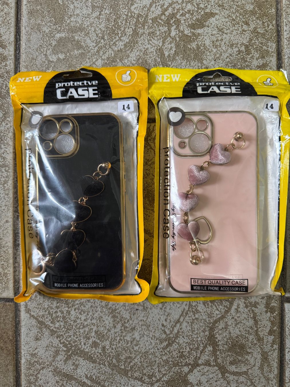 Cover & Protezioni schermo: Etuis pour iPhone 14 – Nuovo e nell'imballaggio originale da marly venduto da karolline01 2