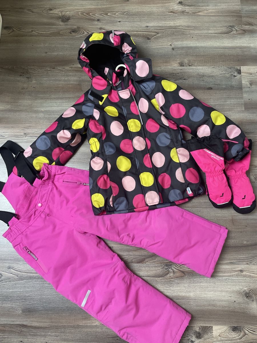 Lotti & Set di vestiti: Schneekleiderpaket 110/116 – Usato da Nänikon venduto da broug