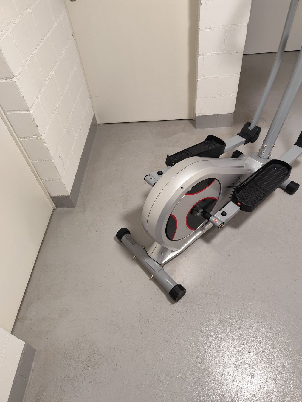 Hometrainer: Christopeit Grosstrainer CS5 – Usato da Busswil BE venduto da asi_r552 1