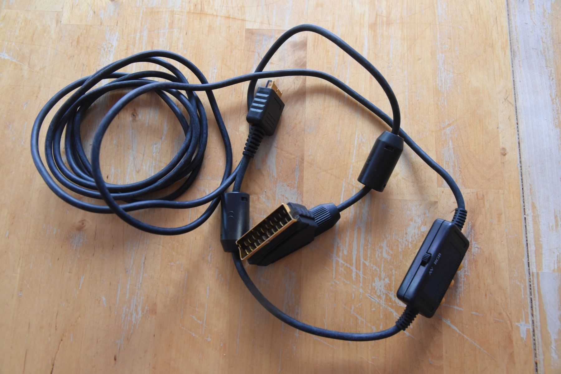 Cavi: Playstation AV/RGB Kabel – Usato da Frenkendorf venduto da gelbeZinnie