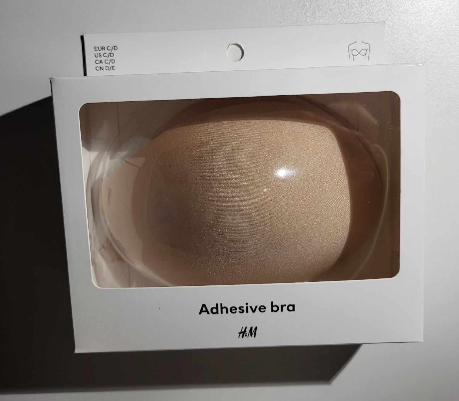 H&M Altra biancheria intima: Selbstklebender BH, Körbchen C/D, H&M – Nuovo e nell'imballaggio originale da Embrach venduto da Saphira_007