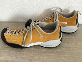 SCARPA Damenschuhe ocker Grösse 37, guter Zustan