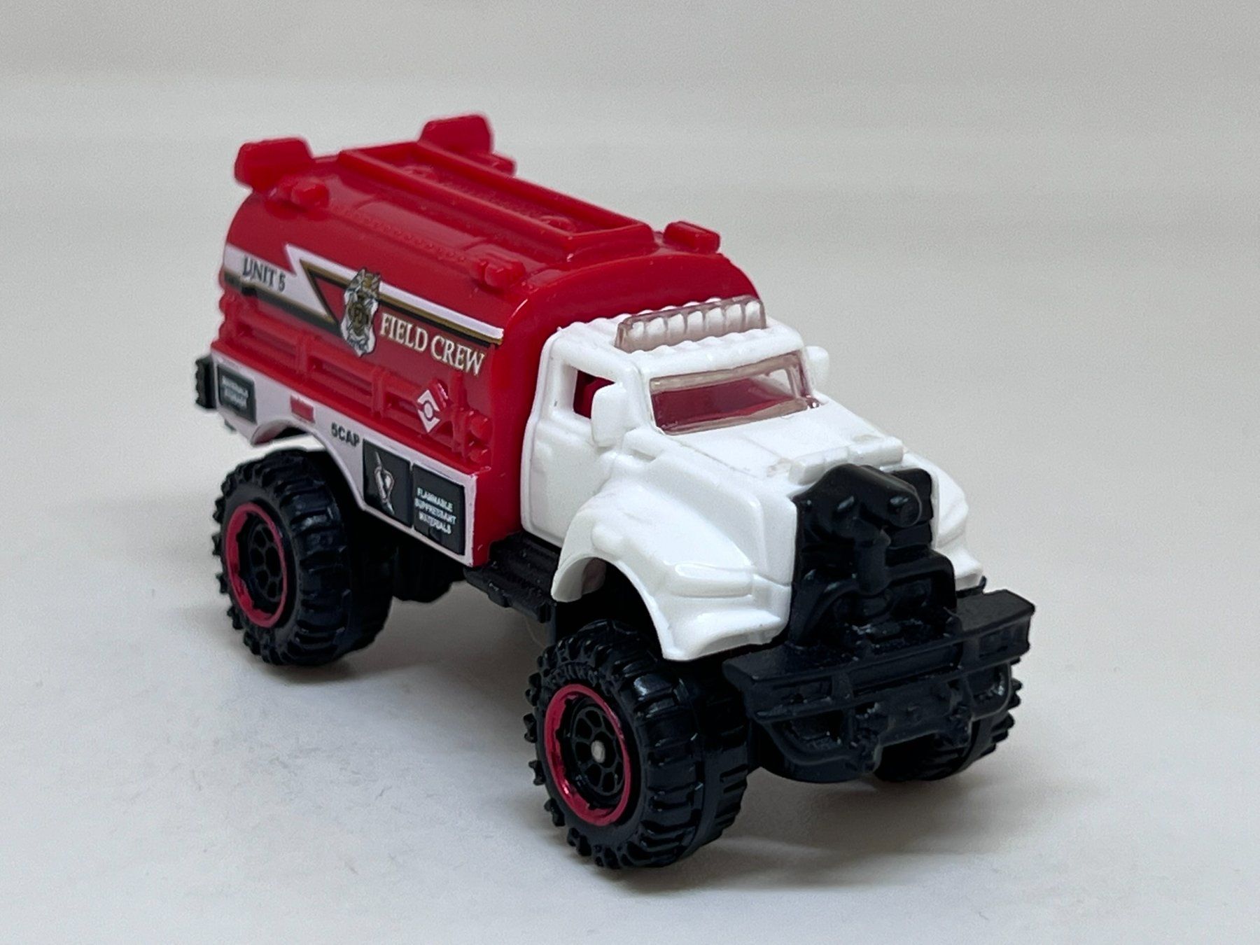 Matchbox Modellini d'auto: Matchbox Flame Smasher #333 – Usato da Wildegg venduto da LaaBoutique